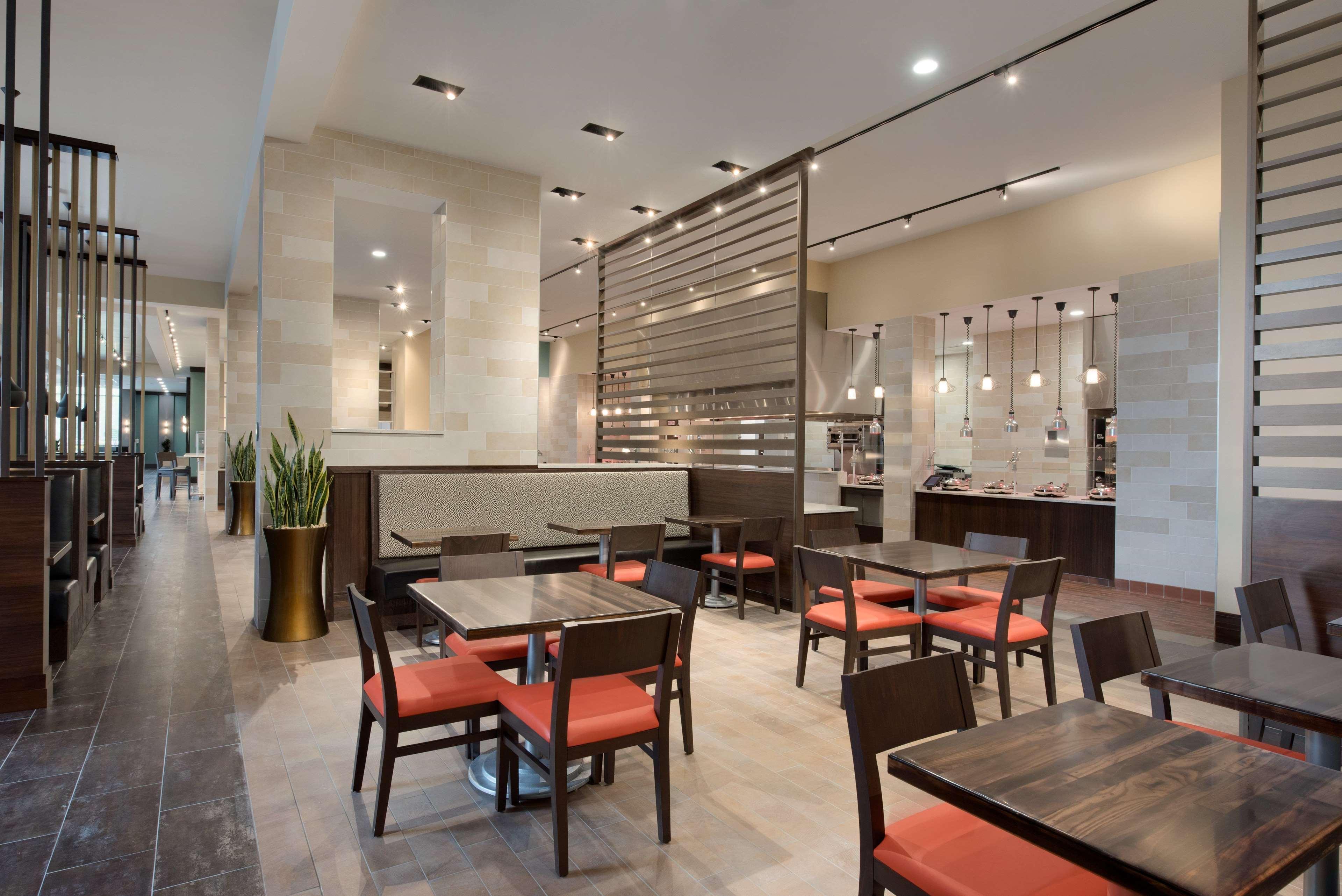 Embassy Suites By Hilton Chicago Naperville Bagian luar foto